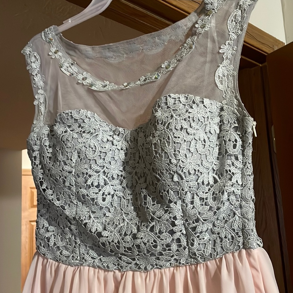 Size 11 deb dress still like new